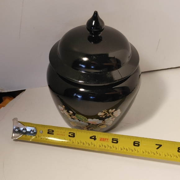 Avon Black Jar with Lid Floral Design on Front Possible 1970's - Picture 6 of 8